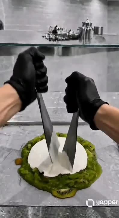 ASMR Kiwi Ice Cream Rolls Video Prompt - Seedance 2.0 Prompt