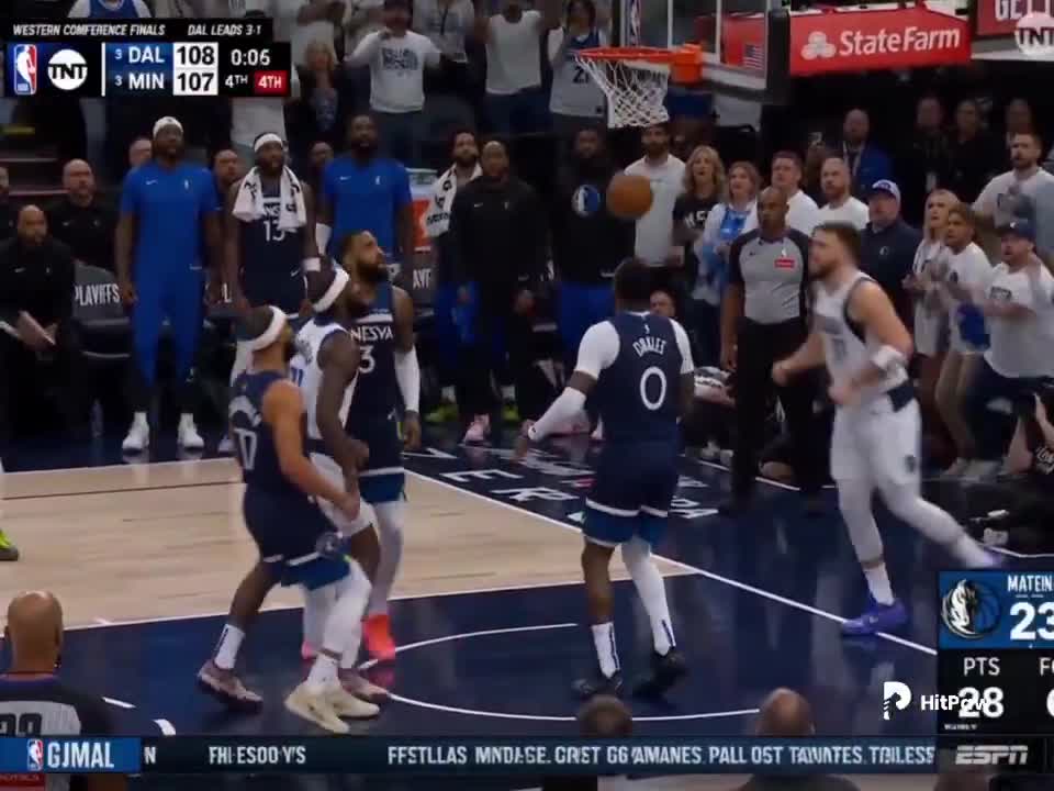 Seedance 2.0 Prompt: Hyper-Realistic Basketball Broadcast Video