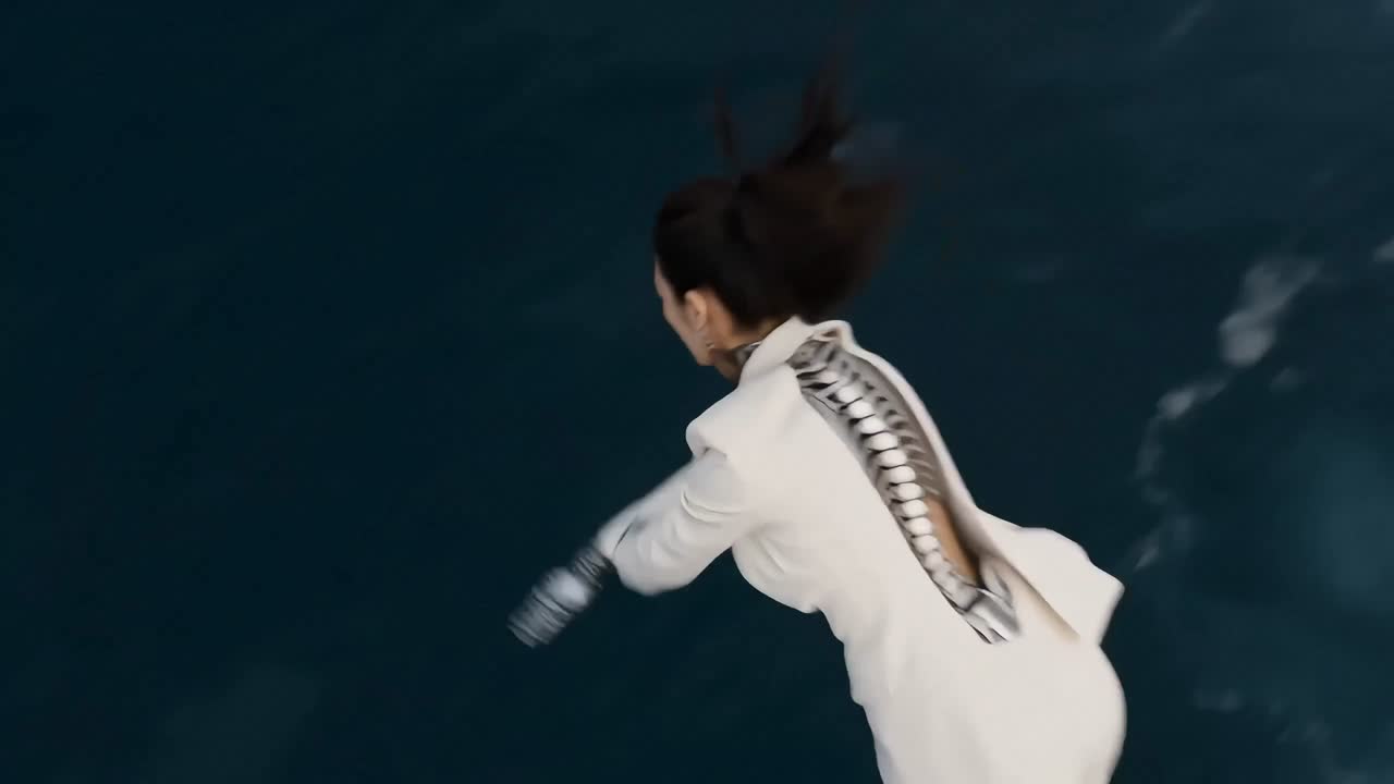 Seedance 2.0 Prompt: Epic Cliff Dive & Dragon Rider