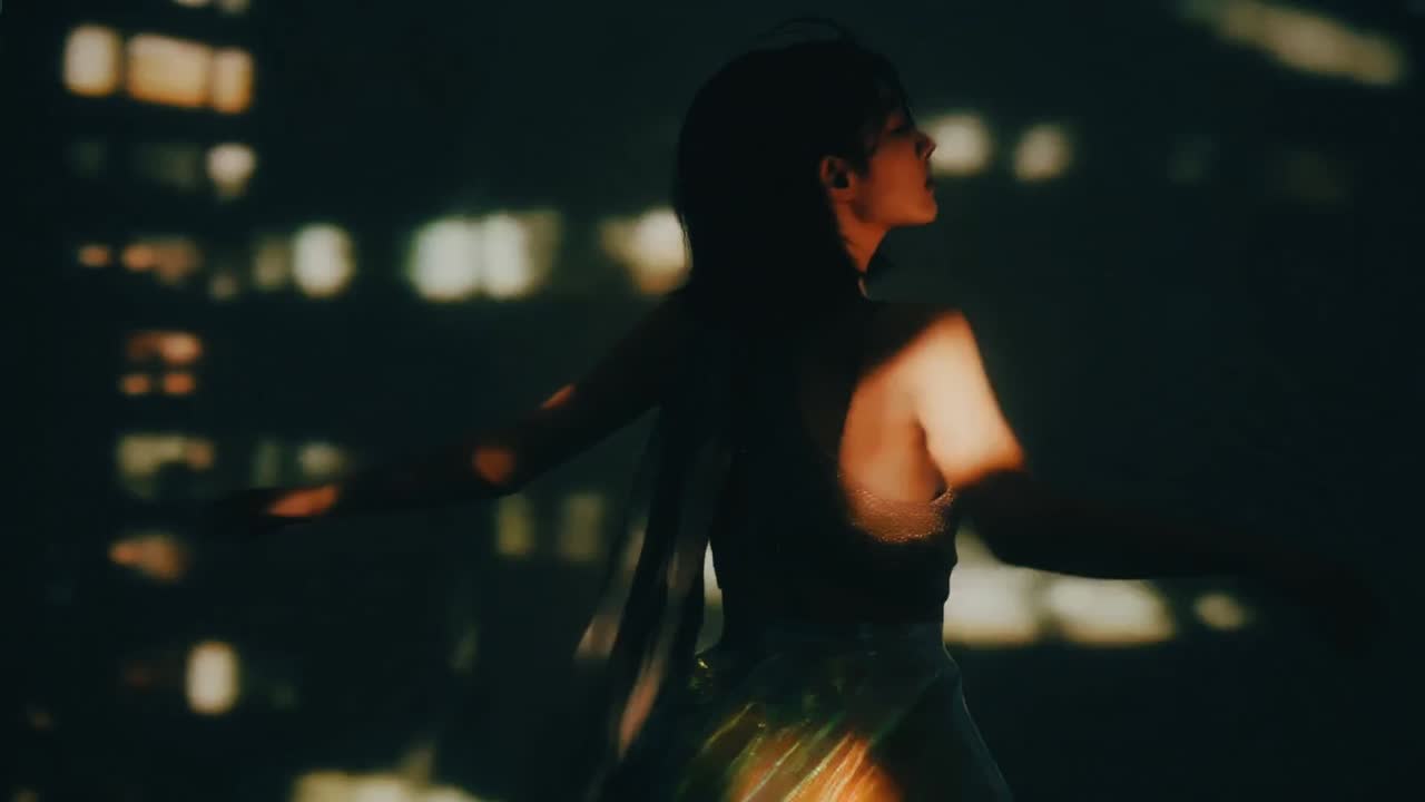 Seedance 2.0 Prompt: Cinematic High-Fashion Dance Video