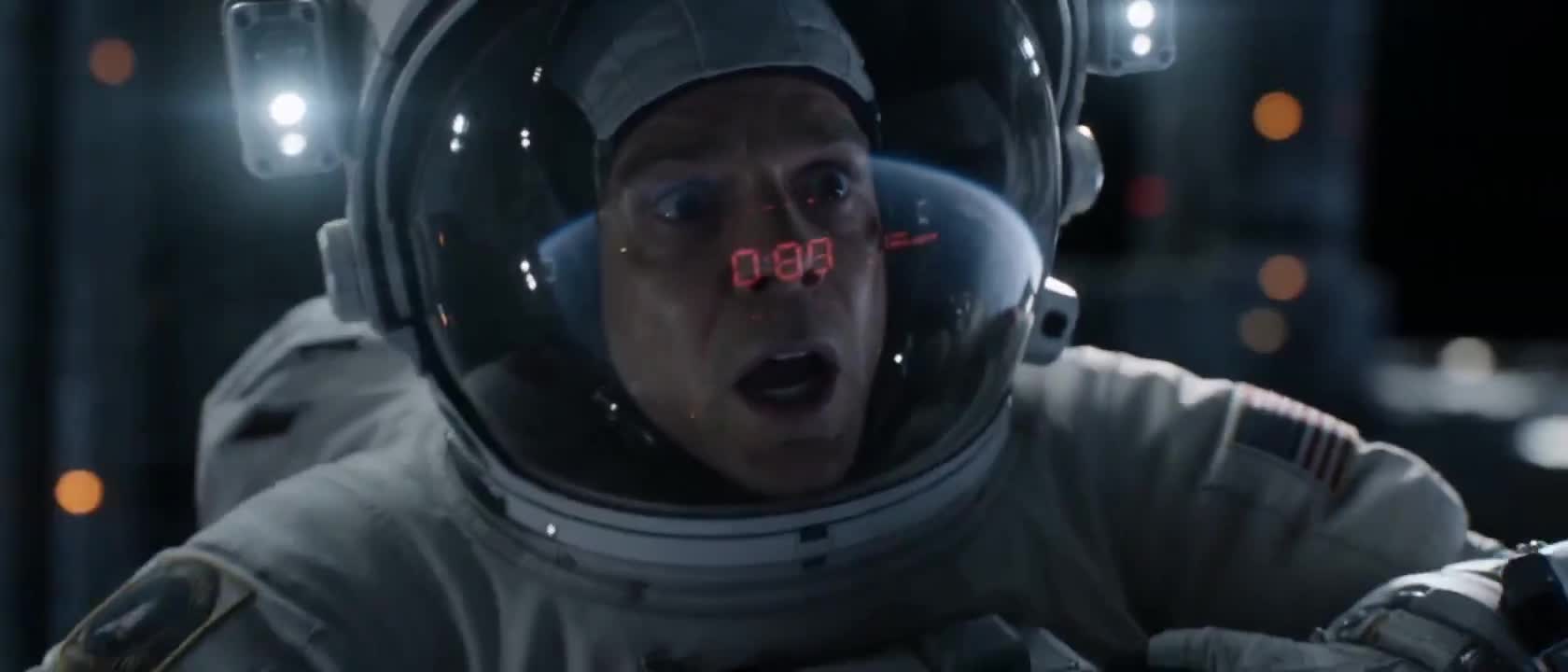 Seedance 2.0 Prompt: Continuous Shot Astronaut Video