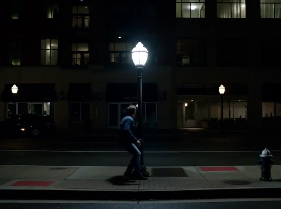 Seedance 2.0 Prompt: Deserted Street Horror Creation