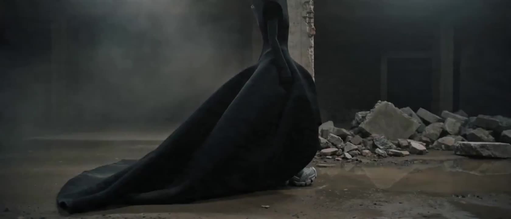 Seedance 2.0 Prompt: Demolition Couture Fashion Video