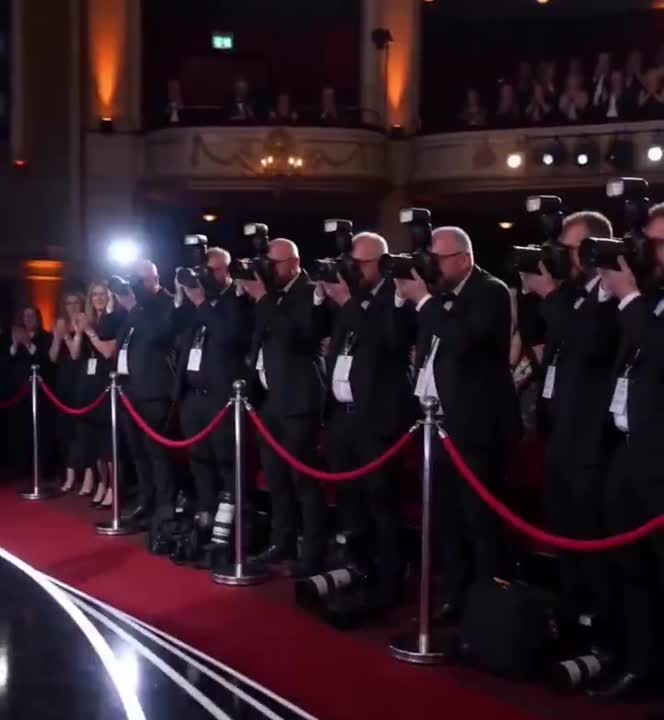 Grand Award Show Auditorium: Seedance 2.0 Prompt Explained