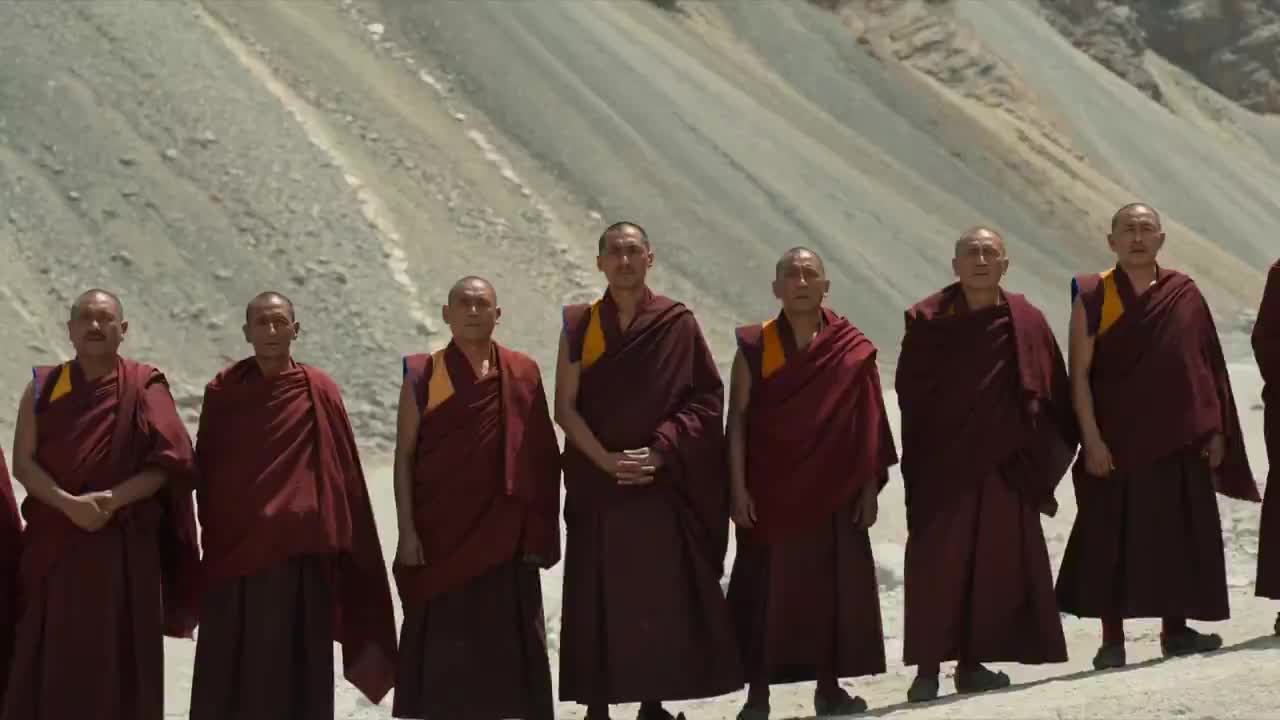 Seedance 2.0 Prompt: Ladakh's Anti-Gravity 'Shakti Stones' & Floating Himalayan Ships