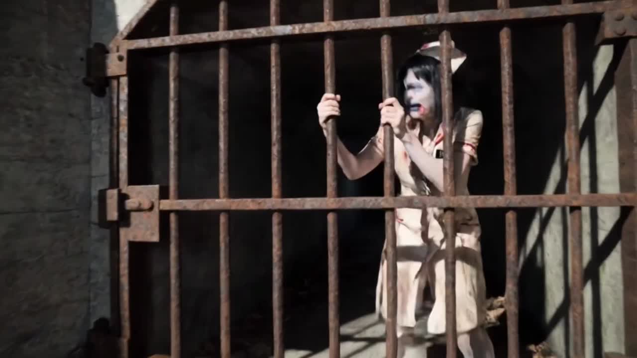 Seedance 2.0 Prompt: Horror Short Film - Sealed Tunnel Reunion