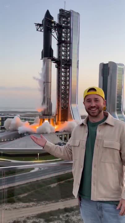Seedance 2.0 Prompt: Influencer Style Mars Spaceport Launch Video