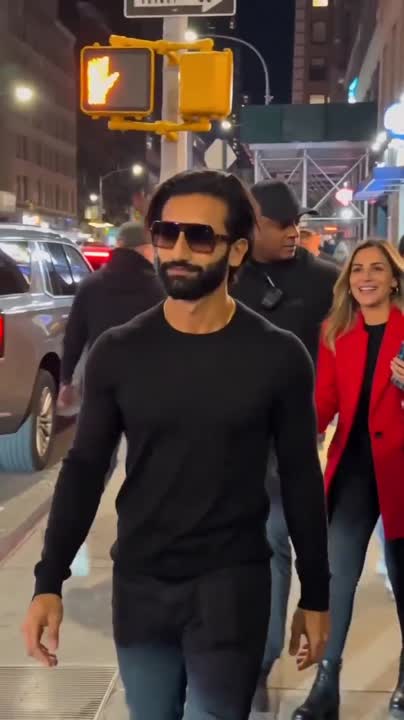 Seedance 2.0 Prompt: 'Leaked' NYC Celebrity Phone Footage Simulation
