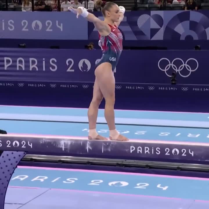 Seedance 2.0 Prompt: Olympic Gymnastics Beam Final