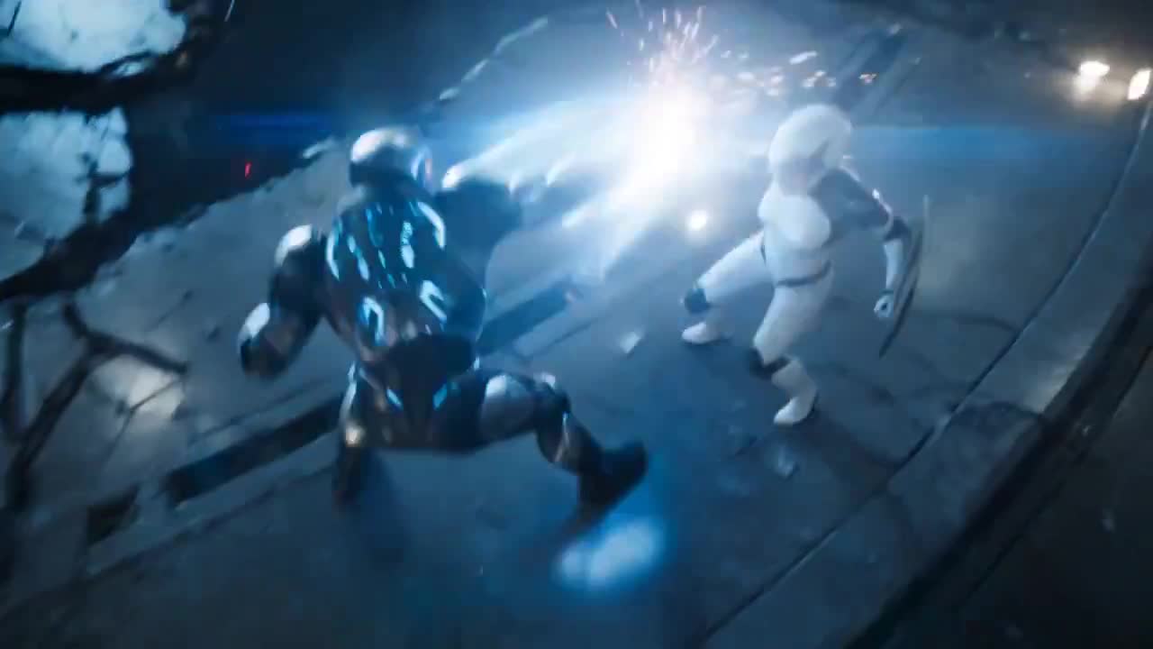 Seedance 2.0 Prompt: Sci-Fi Superhero Reactor Core Duel