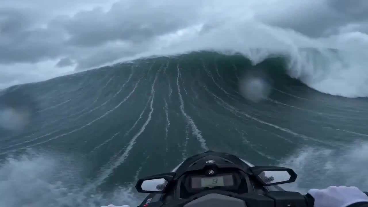 Seedance 2.0 Prompt: Extreme Jet Ski Storm POV