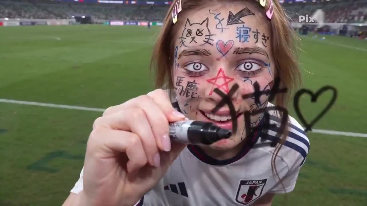 Create a Sports Player POV Signing Video: Seedance 2.0 Prompt Guide
