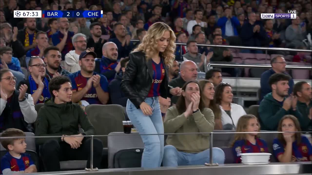 Seedance 2.0 Prompt: Woman Scores Goal in Ultra-Realistic Sports Broadcast