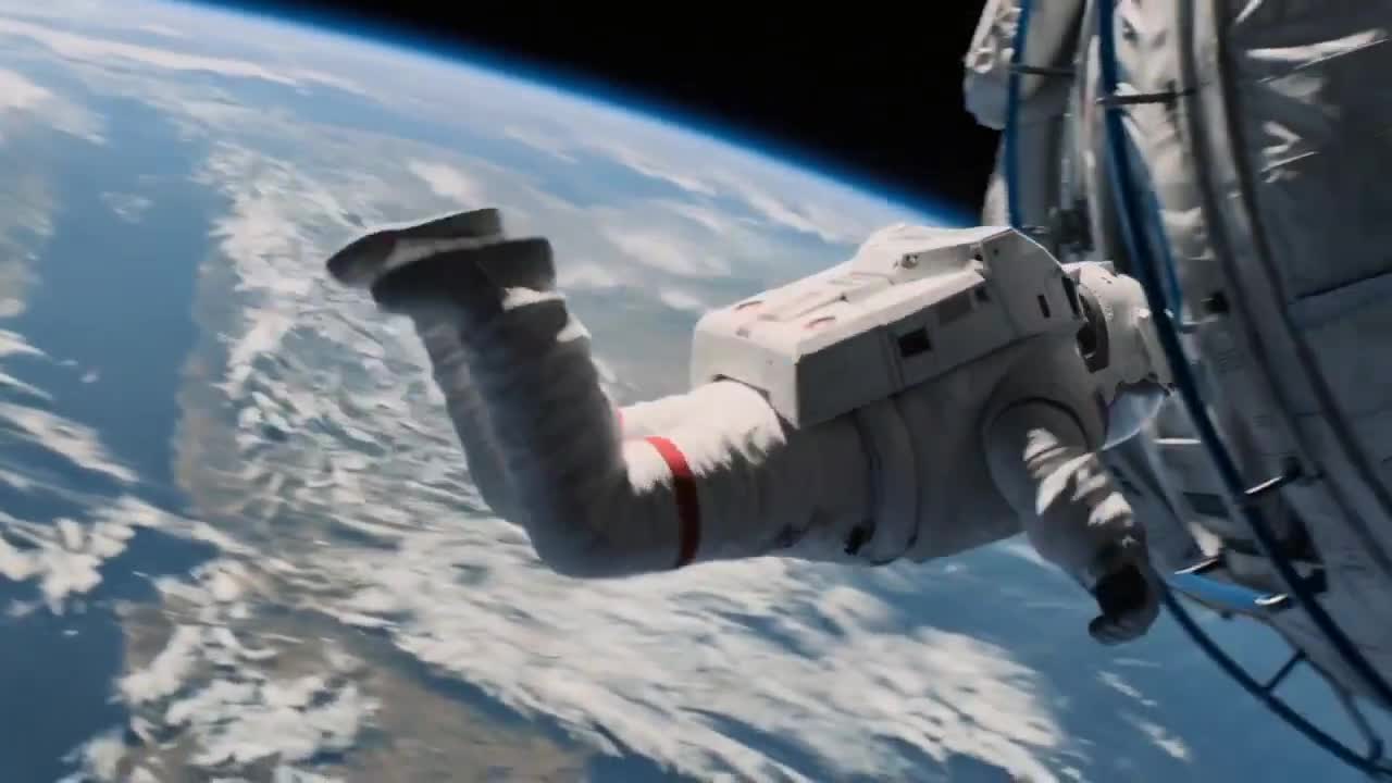 Zero-G Astronaut Run on Damaged Orbital Station - Seedance 2.0 Prompt